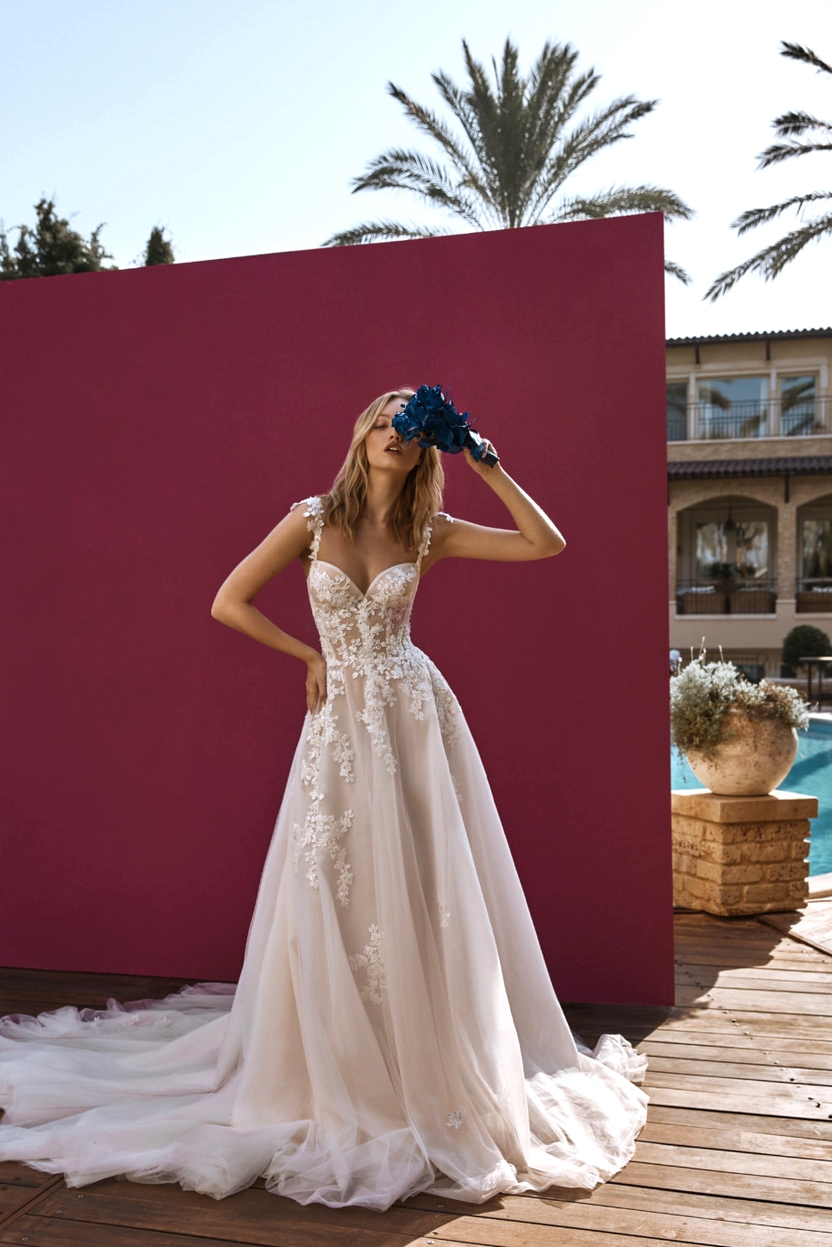 Galia Lahav Telenovela Couture Bridal Assortment FW 2022 - Swanky