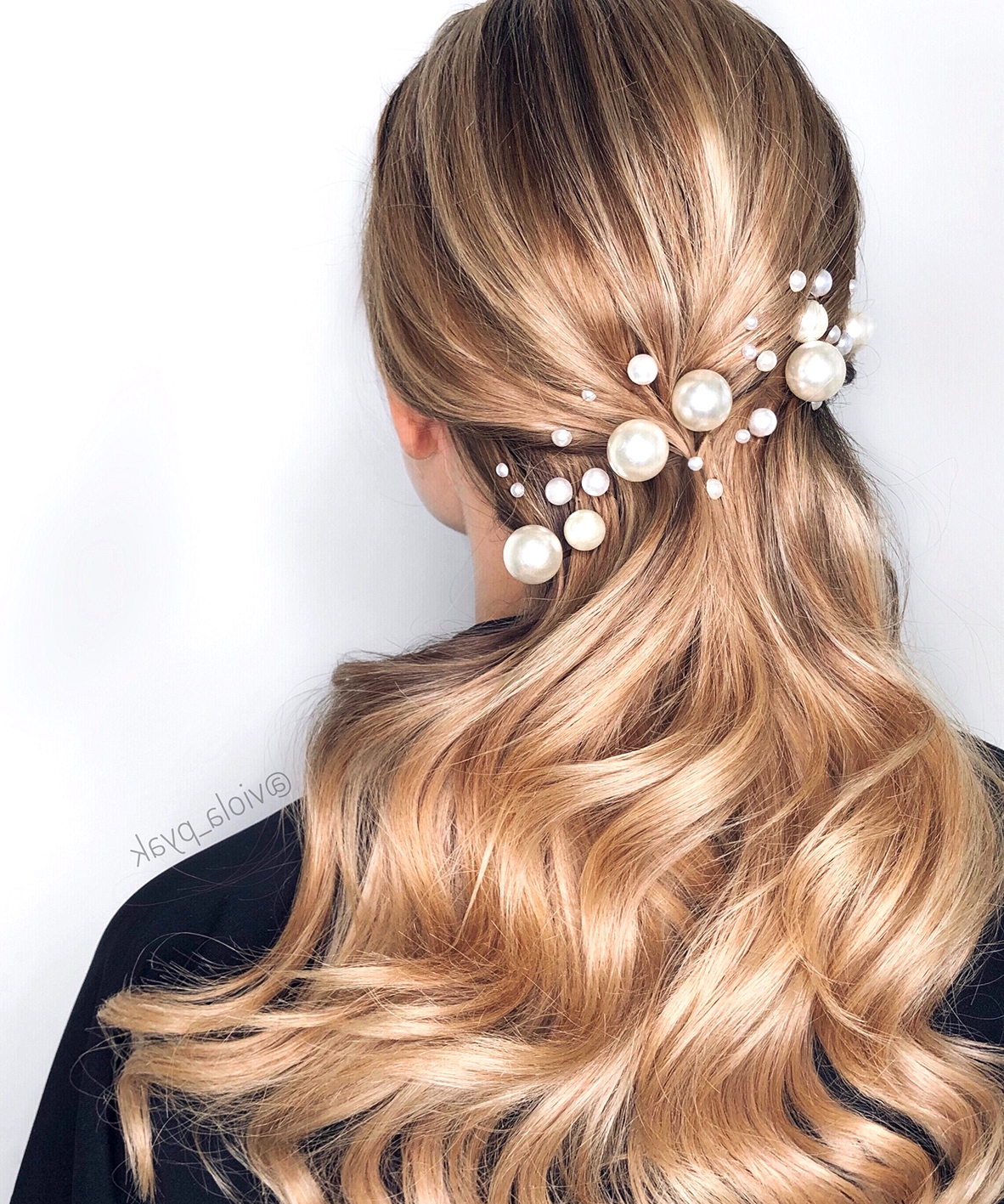 pearl pins bridal hair