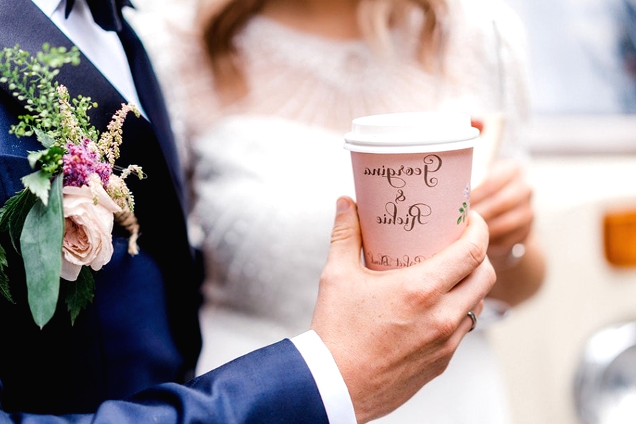 The Best Mobile Bars and Coffee Vans for Weddings