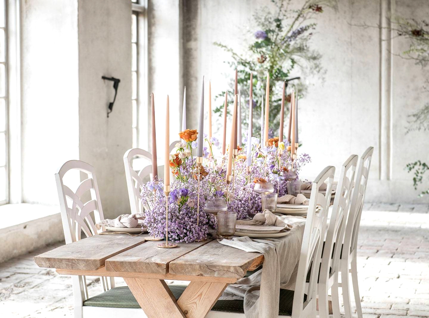 Dreamy romantic wedding inspiration in a Gustavian Manor House in Sweden
